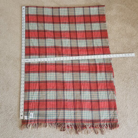 NWT 100% Wool L.L. Bean Plaid Scarf - Picture 4 of 4